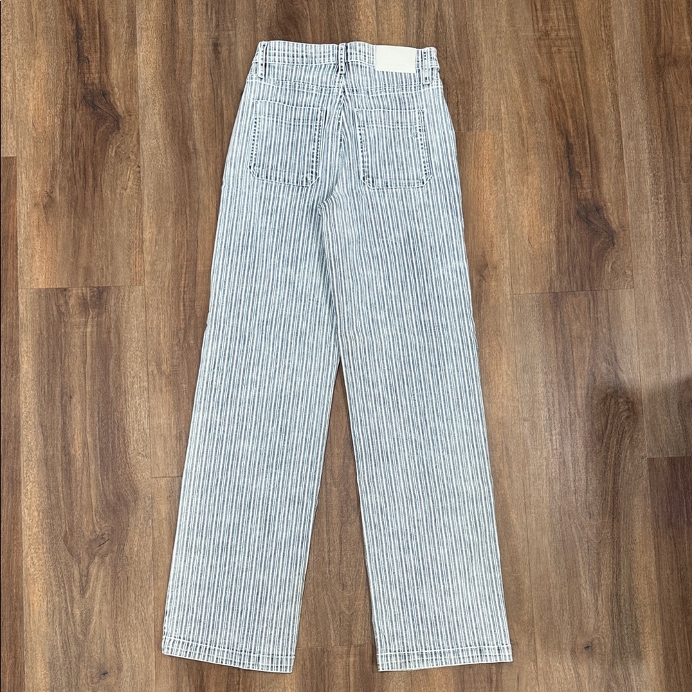 ✨Hidden Jeans✨ Size 25 ✨ - Picture 4 of 4